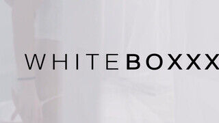 WhiteBoxxx - Sarah Kay megkúrva és fantasztikusan kinyalva - Pornos.hu