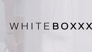 WhiteBoxxx - Sasha Rose és Crystal Greenvelle orosz tinik - Pornos.hu
