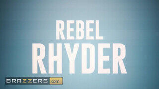 Brazzers - Rebel Rhyder és Adira Allure édeshármasban dugnak - Pornos.hu