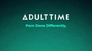 ADULT TIME - Jessie Saint és Lulu Chu édeshármasban közösülnek - Pornos.hu