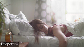 Deeper - Riley Reid kora reggeli szexe - Pornos.hu