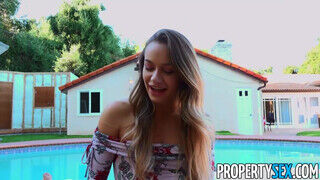 PropertySex - Naomi Swnn mint ingatlanos - Pornos.hu