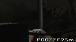 Brazzers - Asa Akira Gets gruppenszex - Pornos.hu