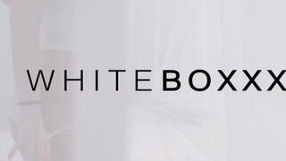 WhiteBoxxx - Alyssa Reece csinos kanadai kisasszony - Pornos.hu