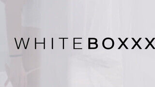 WhiteBoxxx - Rebeka Black és Francesca Di Caprio édeshármasban kamagyolnak - Pornos.hu