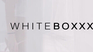 WHITEBOXXX - ilyen egy tökéletes édeshármas kettő félvér csajjal - Pornos.hu
