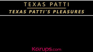 Texas Patti a orbitális keblű mutatós milf kényezteti a punciját - Pornos.hu