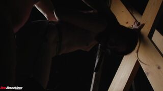Katerina DeVille, a vadító, fekete hajú, vadító testű milf először veti bele magát egy kemény, extrém bdsm partiba, ahol minden tabu ledől. A szép nő izgatottan engedi, hogy bilincsek, kötelek és szájpecek kerüljenek rá, miközben a domináns partnerek mind - Pornos.hu
