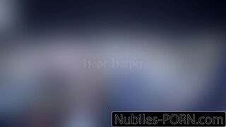 Dupla apró német fiatal megosztja a szörnyű brét